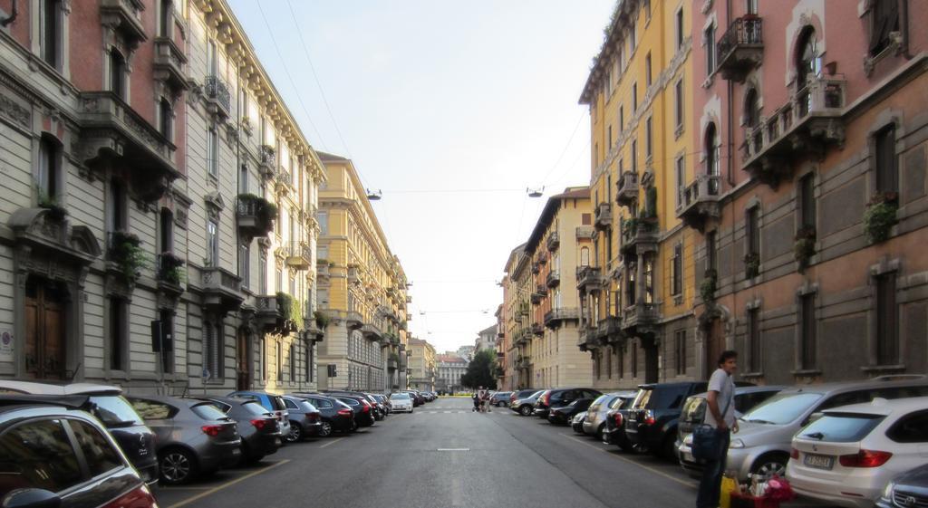 Fil Rouge Lägenhet Milano Rum bild